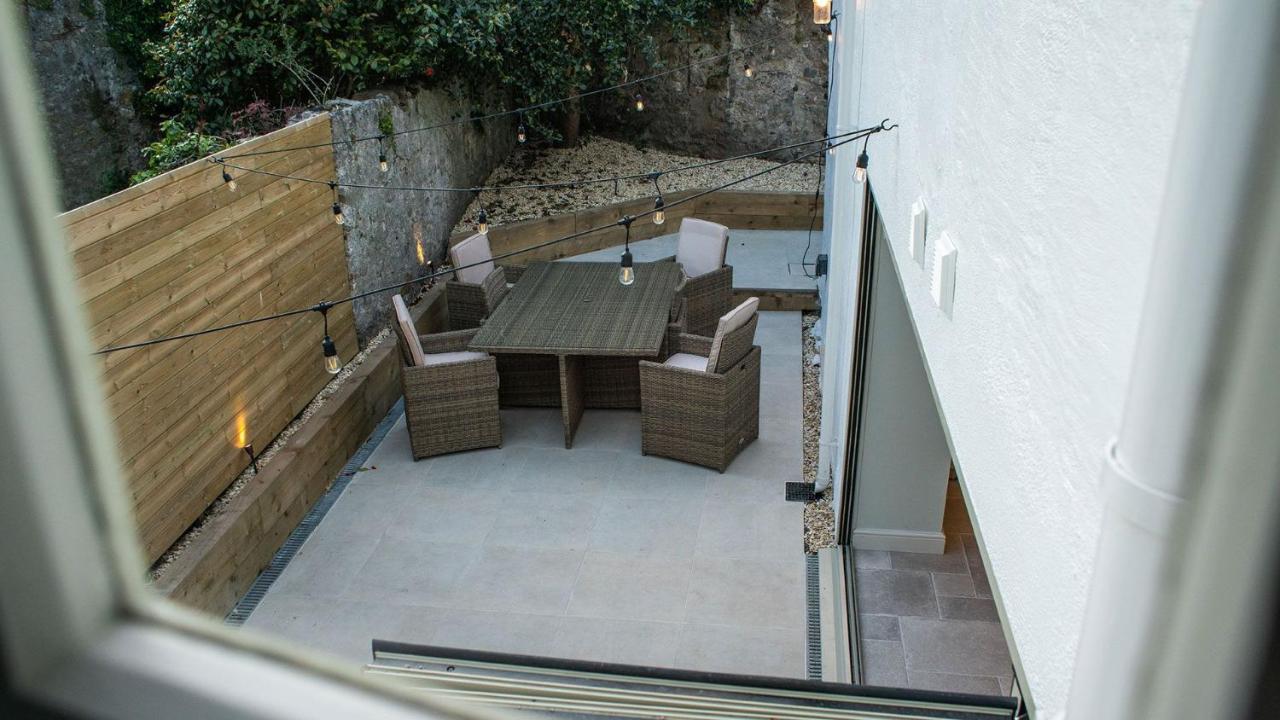 Pilot House Villa โบมาริส ภายนอก รูปภาพ